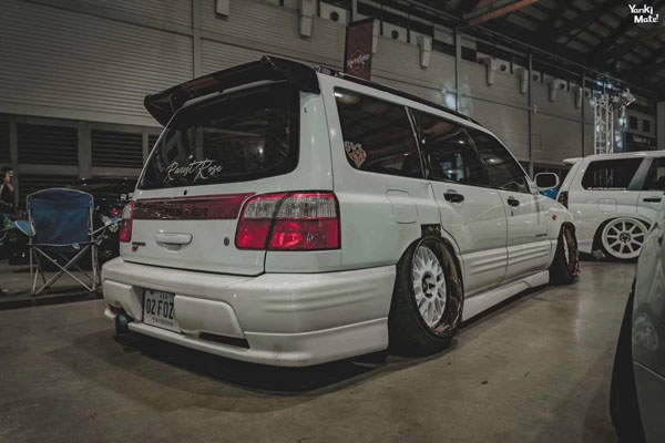 Subaru Foresters lowered (2).jpg